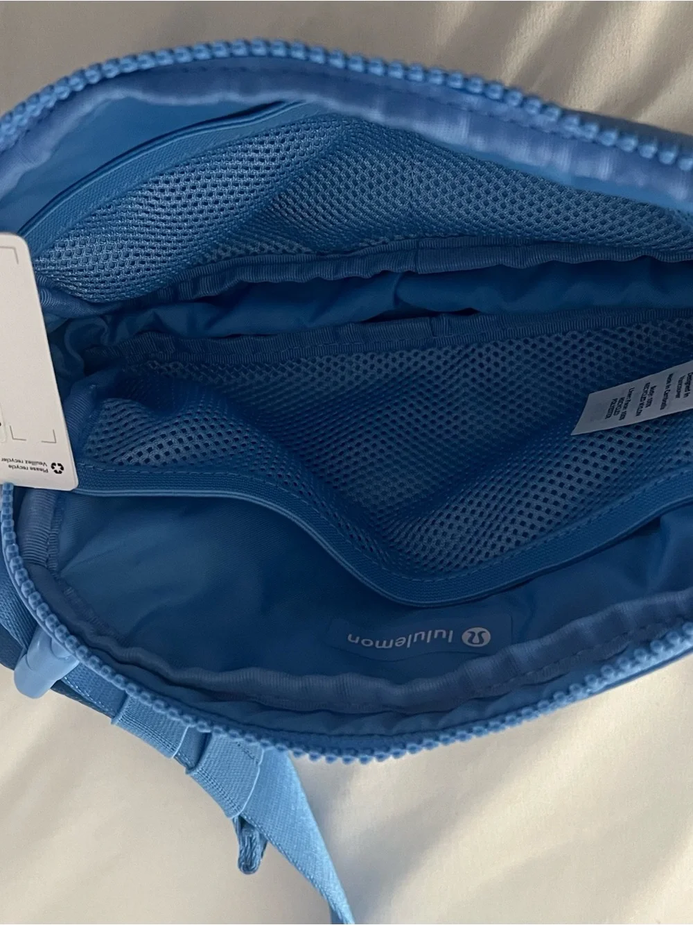 lululemon athletica Everywhere Belt Bag - Sky Blue